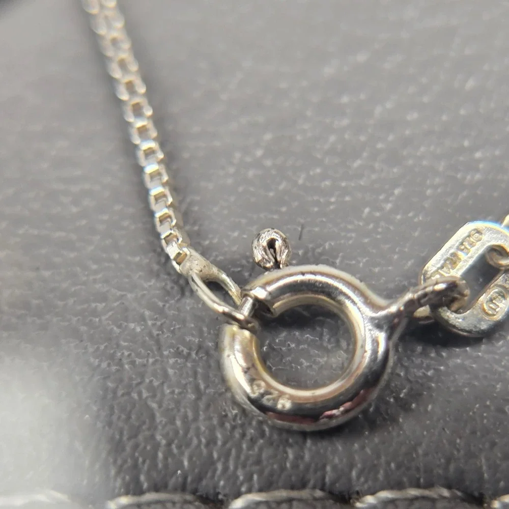 Filigree Sterling Silver Nana Grandmother Heart Pendant Necklace Box Chain 18